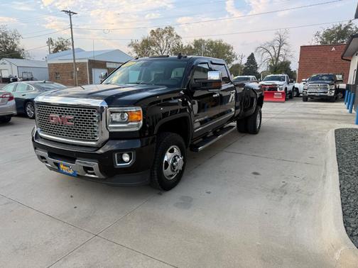 2015 GMC Sierra 3500 Denali