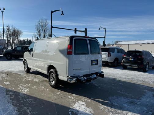 2017 GMC Savana 2500 Work Van
