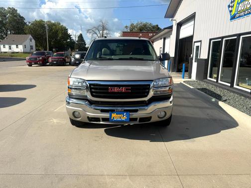 2004 GMC Sierra 2500 SLT