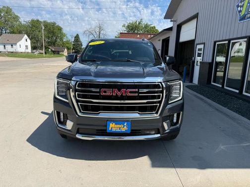 Dark Sky Metallic 2021 GMC Yukon SLT