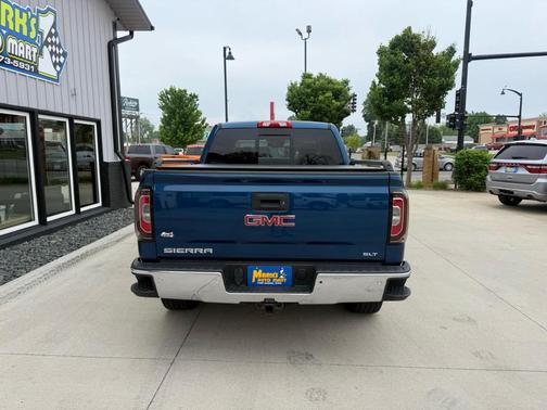 Blue 2018 GMC Sierra 1500 SLT