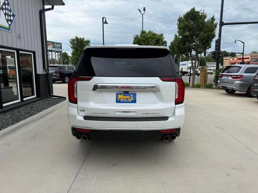 White 2021 GMC Yukon XL Denali