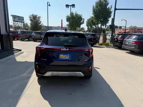 2025 Kia Seltos LX