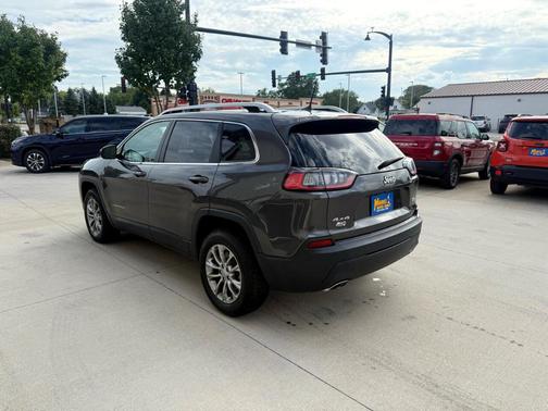 2019 Jeep Cherokee Latitude Plus