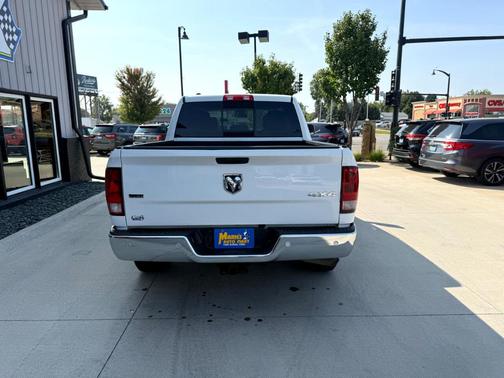 2019 RAM 1500 Classic SLT