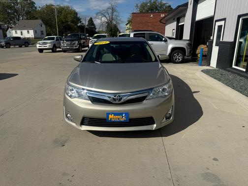 2014 Toyota Camry XLE