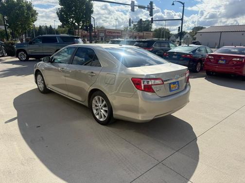 2014 Toyota Camry XLE