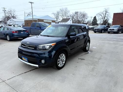 2017 Kia Soul +
