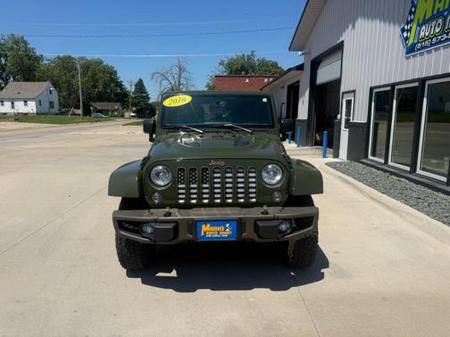 Green 2016 Jeep Wrangler Unlimited Sahara
