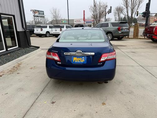 2010 Toyota Camry LE