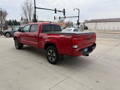 2016 Toyota Tacoma SR5