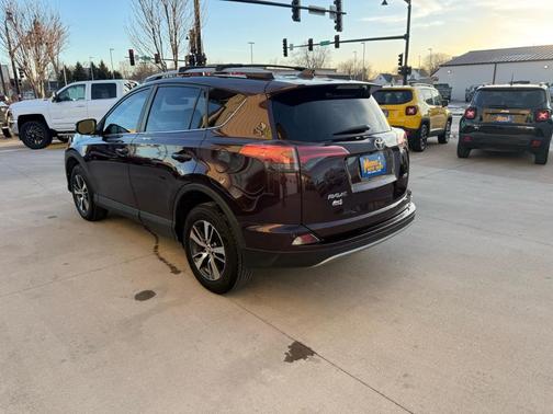 2018 Toyota RAV4 XLE