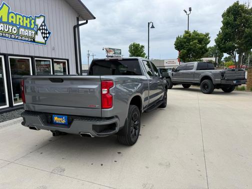 Gray 2021 Chevrolet Silverado 1500 RST