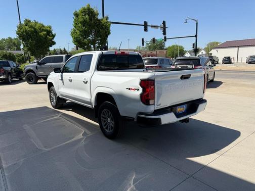 White 2023 Chevrolet Colorado LT
