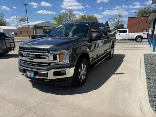 Gray 2018 Ford F-150 XLT