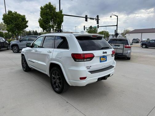 White 2021 Jeep Grand Cherokee Limited