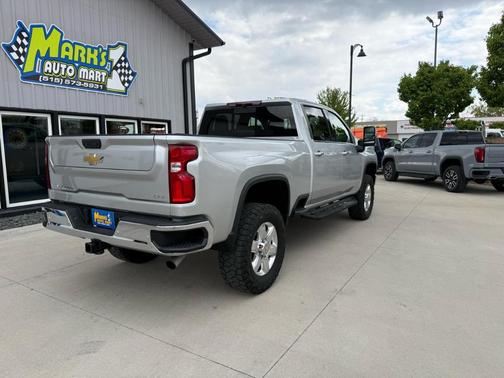 Silver 2022 Chevrolet Silverado 2500 LTZ