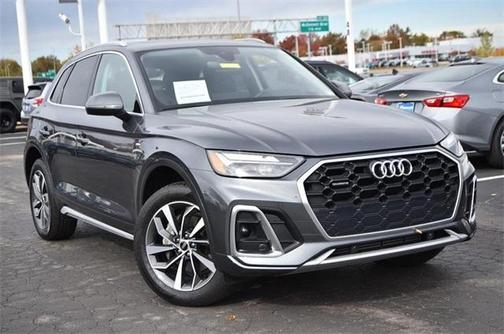 2024 Audi Q5 45 S line quattro Premium
