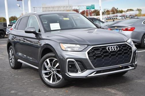 2024 Audi Q5 45 S line quattro Premium