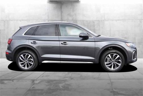 2024 Audi Q5 45 S line quattro Premium