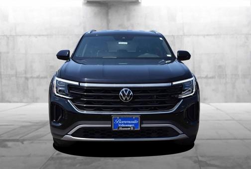 Deep Black Pearl Effect 2024 Volkswagen Atlas Cross Sport 2.0T SE
