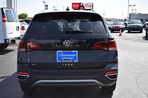 2024 Volkswagen Taos 1.5T SE