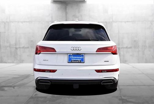 2023 Audi Q5 45 S line quattro Premium