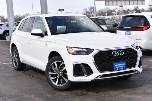 2023 Audi Q5 45 S line quattro Premium