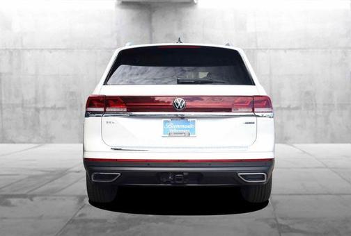 Opal White Pearl 2026 Volkswagen Atlas 2.0T SEL