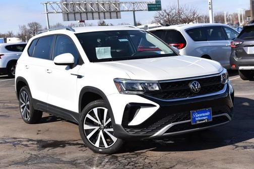 2024 Volkswagen Taos 1.5T SE