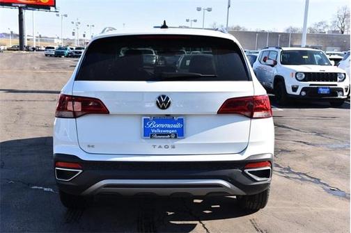 2024 Volkswagen Taos 1.5T SE