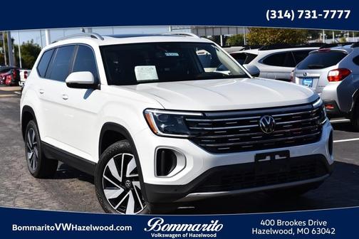 Opal White Pearl Effect 2024 Volkswagen Atlas 2.0T SEL