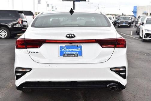 Snow White Pearl 2021 Kia Forte LXS