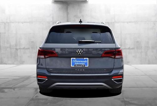 Pure Gray 2023 Volkswagen Taos 1.5T SE