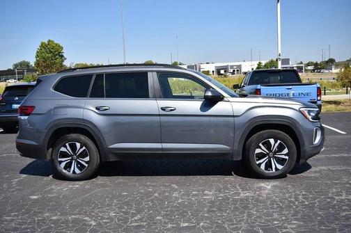 2024 Volkswagen Atlas 2.0T SE