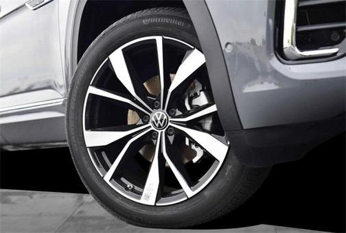 2025 Volkswagen Atlas 2.0T SEL Premium R-Line