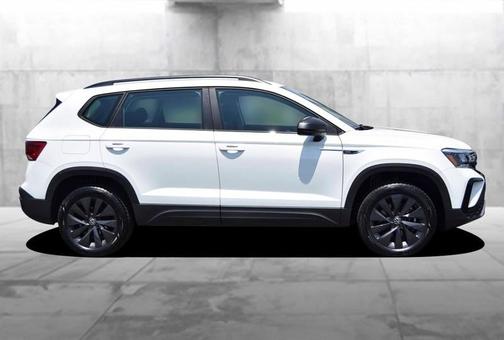 2024 Volkswagen Taos S FWD