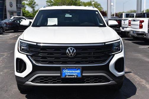 Pure White 2025 Volkswagen Atlas Cross Sport 2.0T SE w/Technology
