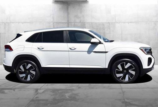 Pure White 2025 Volkswagen Atlas Cross Sport 2.0T SE w/Technology