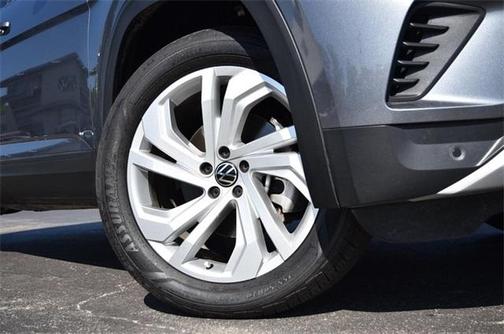 2022 Volkswagen Atlas 3.6L SE w/Technology