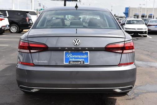 2022 Volkswagen Passat 2.0T Limited Edition