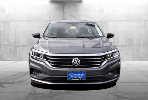 Platinum Gray Metallic 2022 Volkswagen Passat 2.0T Limited Edition