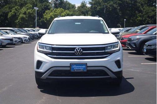 Pure White 2023 Volkswagen Atlas 3.6L SE w/Technology