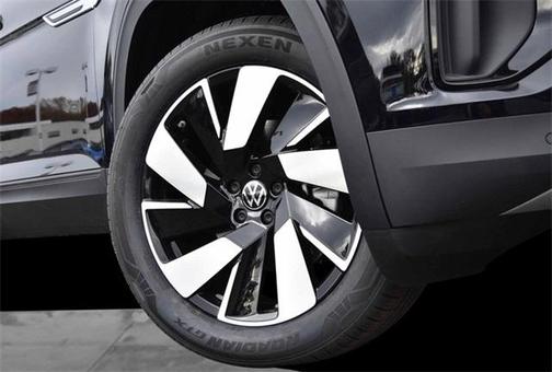 2026 Volkswagen Atlas Cross Sport 2.0T SE