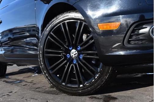 2014 Volkswagen Eos Sport