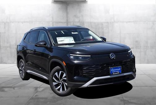 Deep Black Pearl 2026 Volkswagen Tiguan 2.0T S