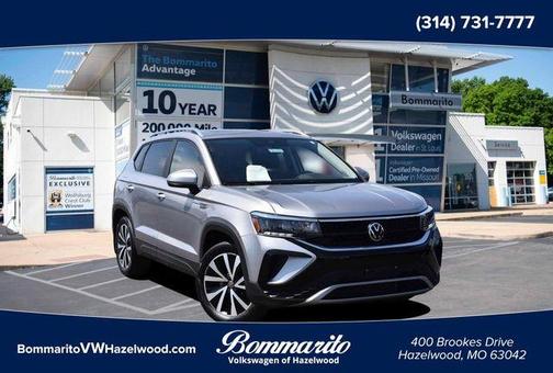 Pyrite Silver Metallic 2023 Volkswagen Taos 1.5T SE