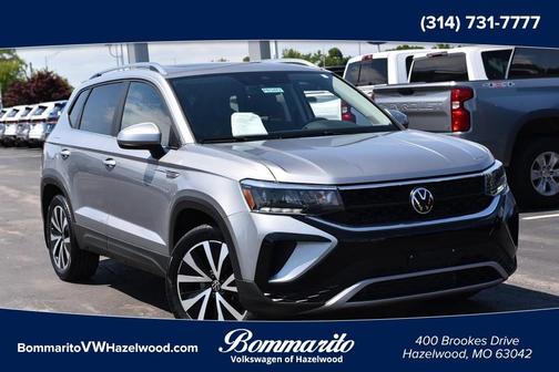 Pyrite Silver Metallic 2023 Volkswagen Taos 1.5T SE