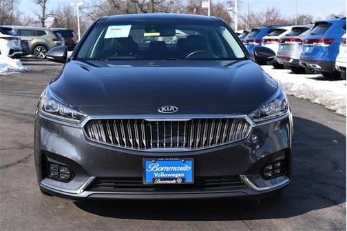 2019 Kia Cadenza Technology