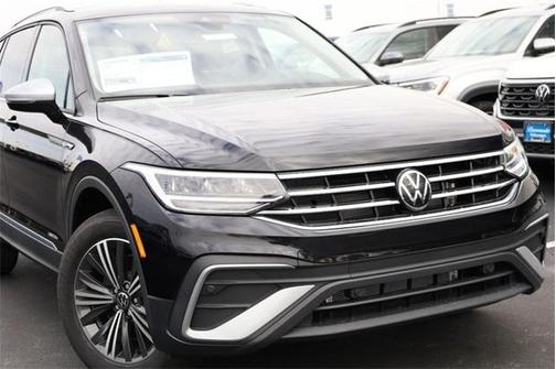 2024 Volkswagen Tiguan 2.0T Wolfsburg Edition